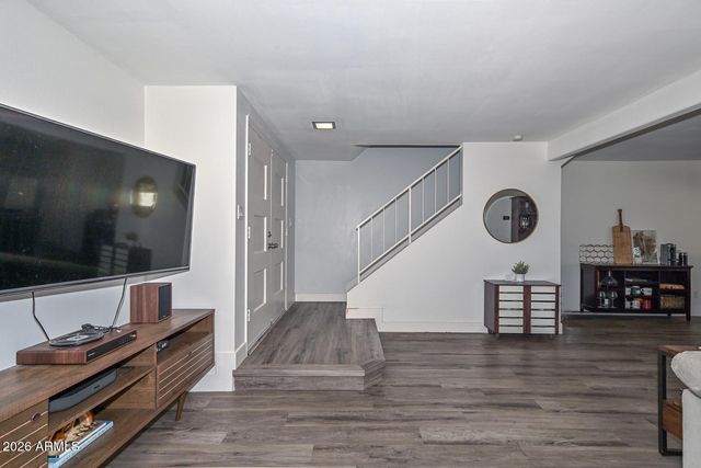 8305 E VISTA Drive, Scottsdale, AZ 85250