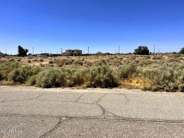 8536 Quezon Avenue, California City, CA 93505