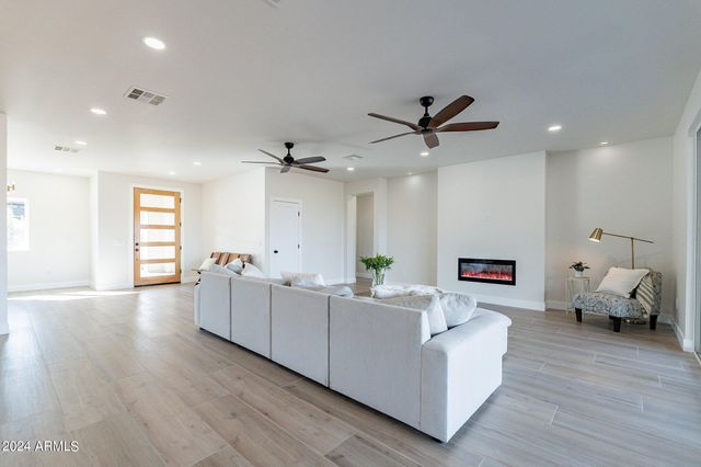 3909 S Veronica Lane, Gold Canyon, AZ 85118