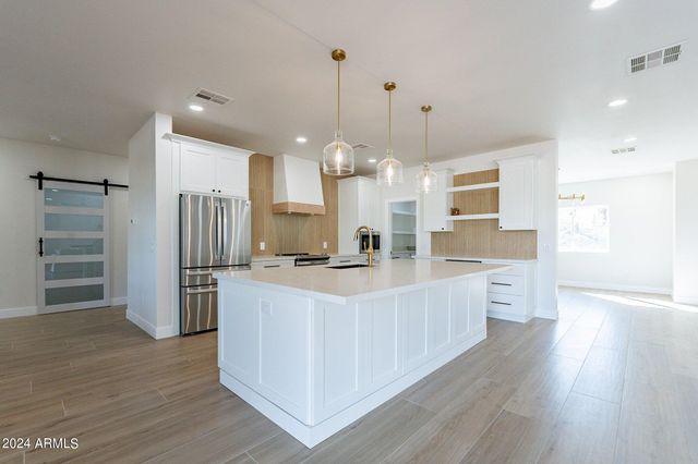 3909 S Veronica Lane, Gold Canyon, AZ 85118