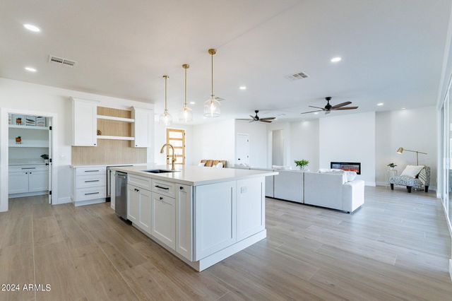 3909 S Veronica Lane, Gold Canyon, AZ 85118