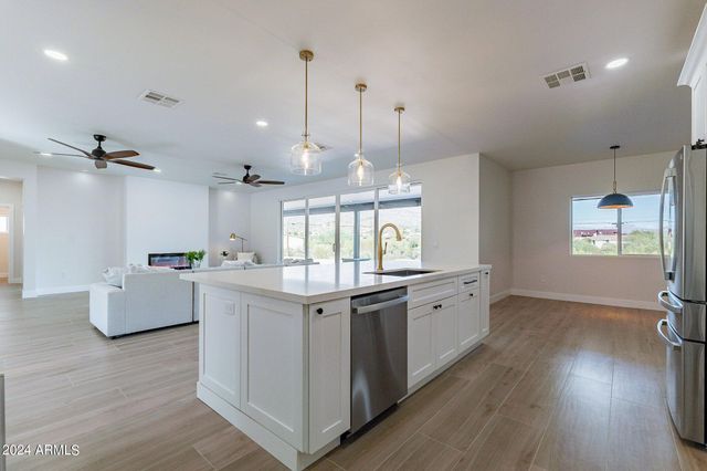 3909 S Veronica Lane, Gold Canyon, AZ 85118