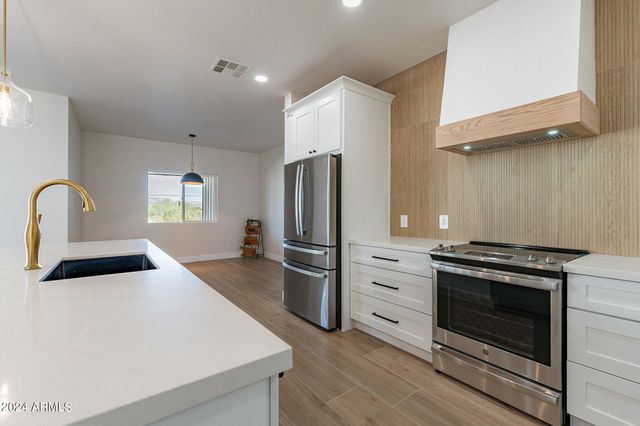 3909 S Veronica Lane, Gold Canyon, AZ 85118