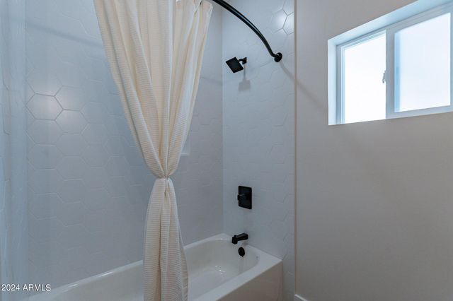 3909 S Veronica Lane, Gold Canyon, AZ 85118