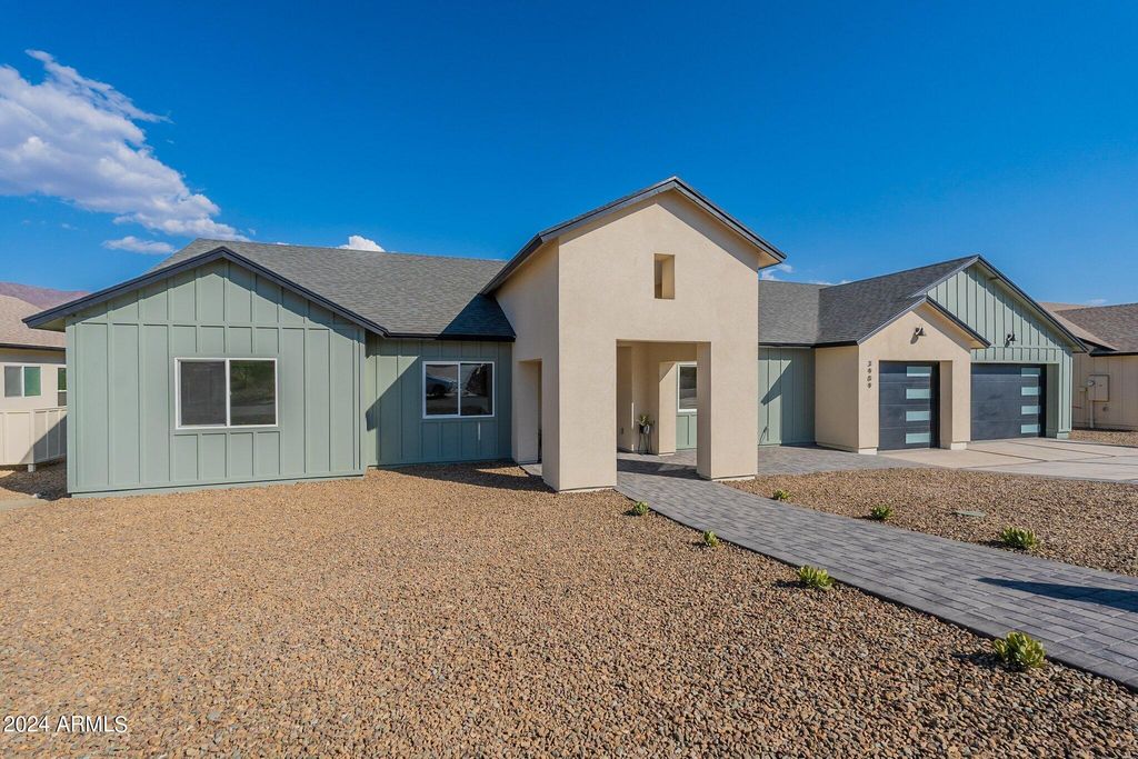 3909 S Veronica Lane, Gold Canyon, AZ 85118 — photo 5
