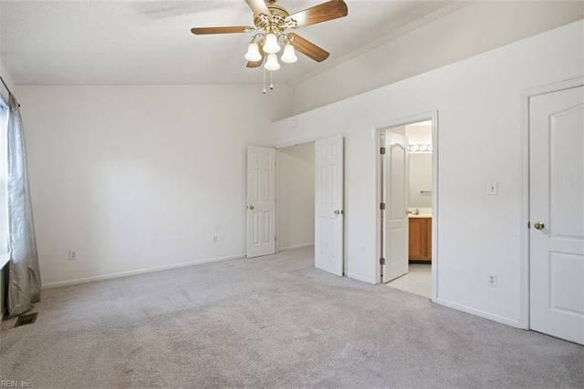 682 Windbrook Circle CIR, Newport News, VA 23602