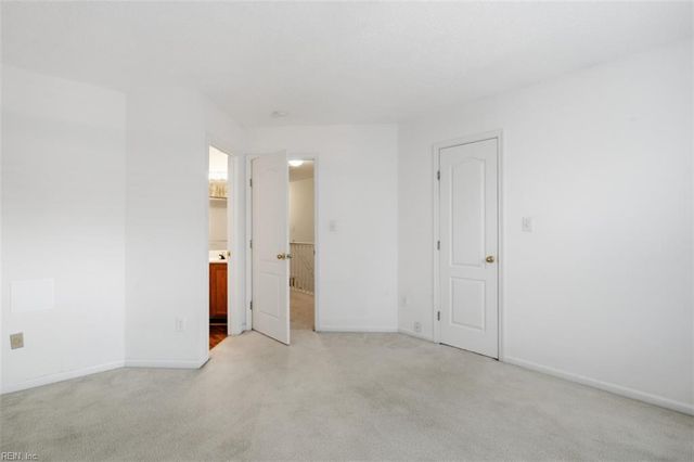 682 Windbrook Circle CIR, Newport News, VA 23602