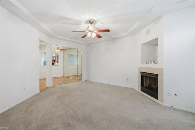 682 Windbrook Circle CIR, Newport News, VA 23602