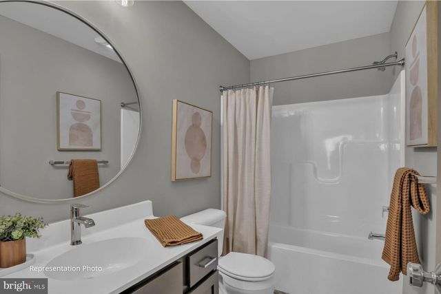 312 FLORA BLVD, Annville, PA 17003