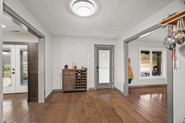 6117 Henry Gower Rd, Pleasant View, TN 37146