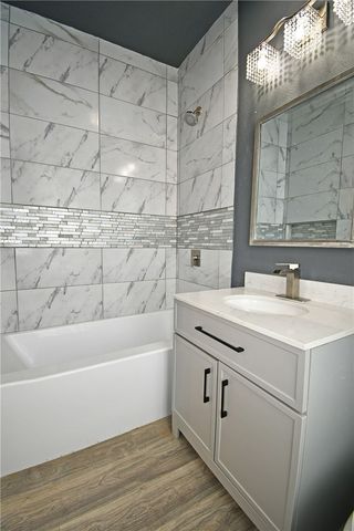 3206 Motor St, Sheraden, PA 15204