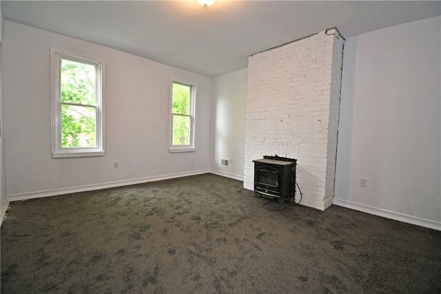 3206 Motor St, Sheraden, PA 15204