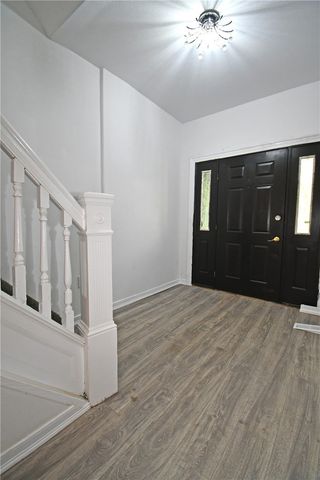 3206 Motor St, Sheraden, PA 15204
