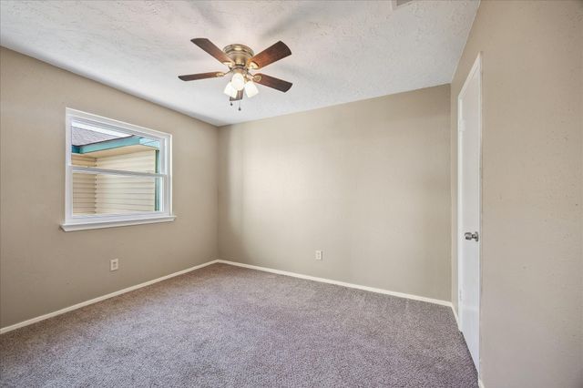16819 Quail Crest Court, Houston, TX 77489