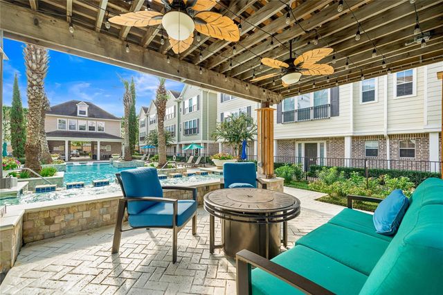 3001 Murworth Drive 604, Houston, TX 77025