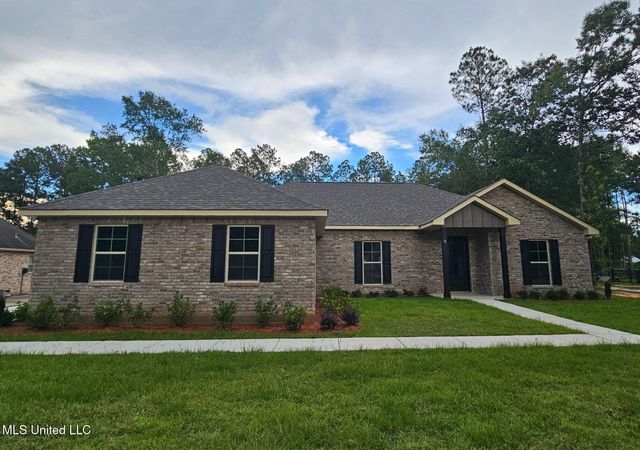 47 Knoll Creek Drive, Carriere, MS 39426