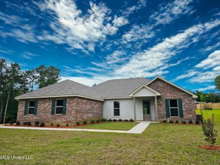 47 Knoll Creek Drive, Carriere, MS 39426