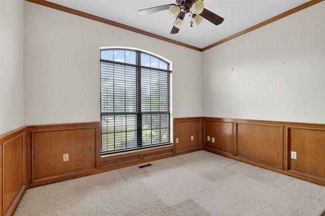 1813 Kingsgate Terrace, Yukon, OK 73099