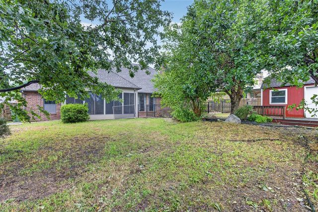 1813 Kingsgate Terrace, Yukon, OK 73099