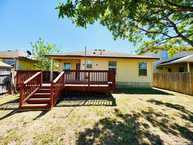 9335 Ingleton, San Antonio, TX 78245