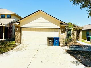 9335 Ingleton, San Antonio, TX 78245