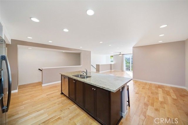 87 Waldorf, Irvine, CA 92612