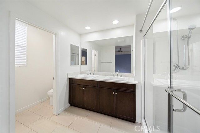 87 Waldorf, Irvine, CA 92612