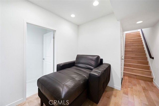 87 Waldorf, Irvine, CA 92612