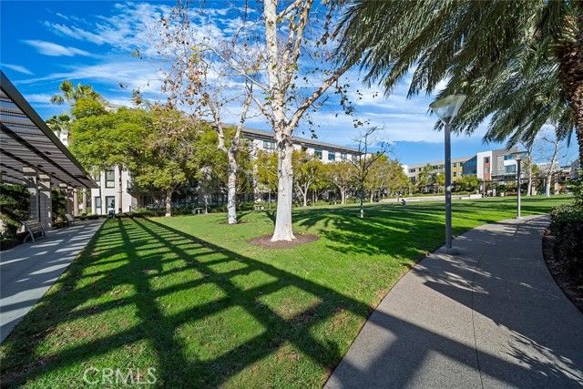 87 Waldorf, Irvine, CA 92612