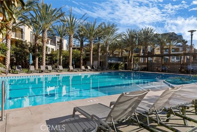 87 Waldorf, Irvine, CA 92612