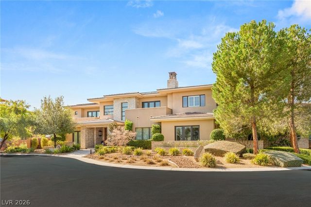 11 Misty Peaks Court, Las Vegas, NV 89135