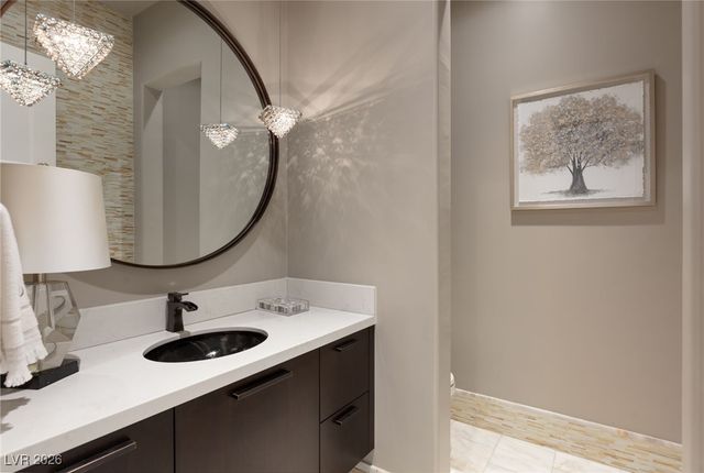 11 Misty Peaks Court, Las Vegas, NV 89135