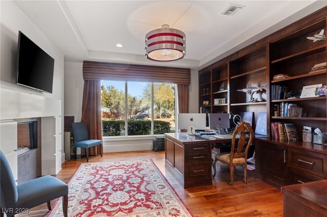 11 Misty Peaks Court, Las Vegas, NV 89135