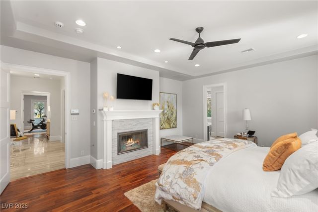 11 Misty Peaks Court, Las Vegas, NV 89135