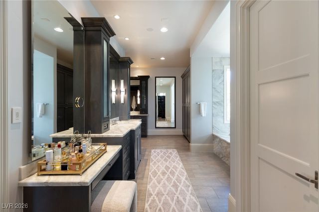 11 Misty Peaks Court, Las Vegas, NV 89135