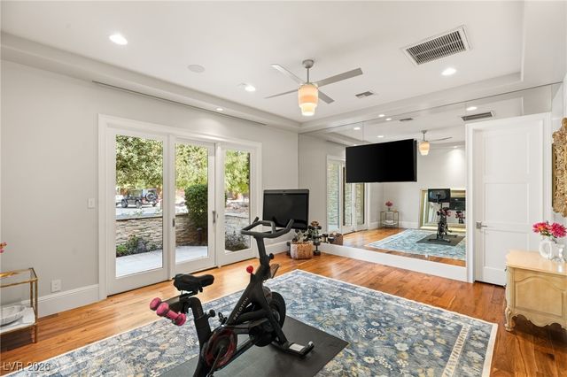 11 Misty Peaks Court, Las Vegas, NV 89135