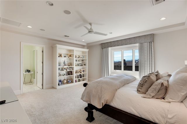 11 Misty Peaks Court, Las Vegas, NV 89135