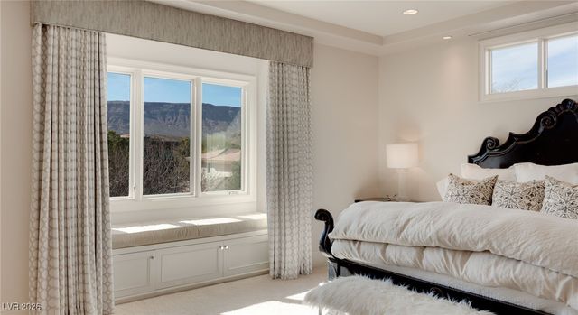 11 Misty Peaks Court, Las Vegas, NV 89135