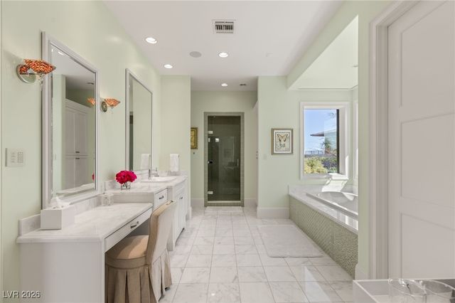 11 Misty Peaks Court, Las Vegas, NV 89135