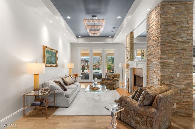 11 Misty Peaks Court, Las Vegas, NV 89135