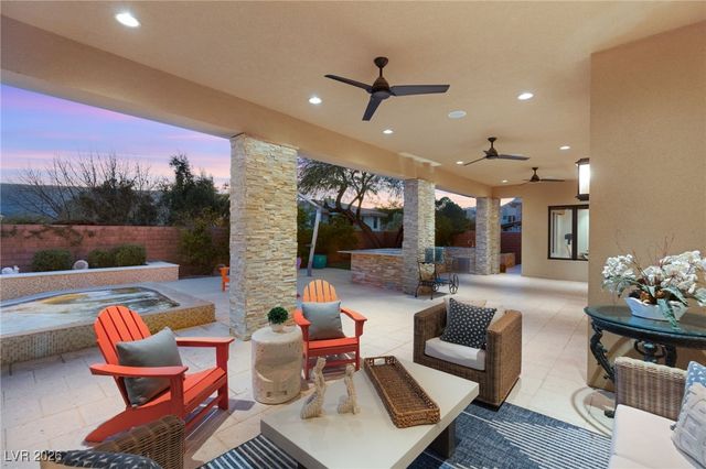 11 Misty Peaks Court, Las Vegas, NV 89135