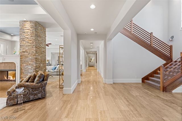 11 Misty Peaks Court, Las Vegas, NV 89135