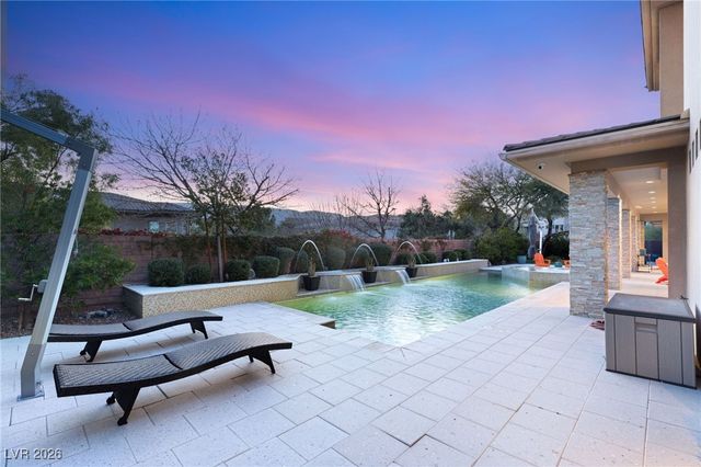 11 Misty Peaks Court, Las Vegas, NV 89135