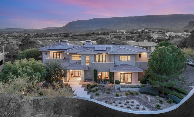 11 Misty Peaks Court, Las Vegas, NV 89135