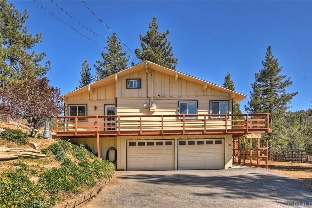 Image 1 of property listing at 32745 Hilltop, Running Springs, CA 92382