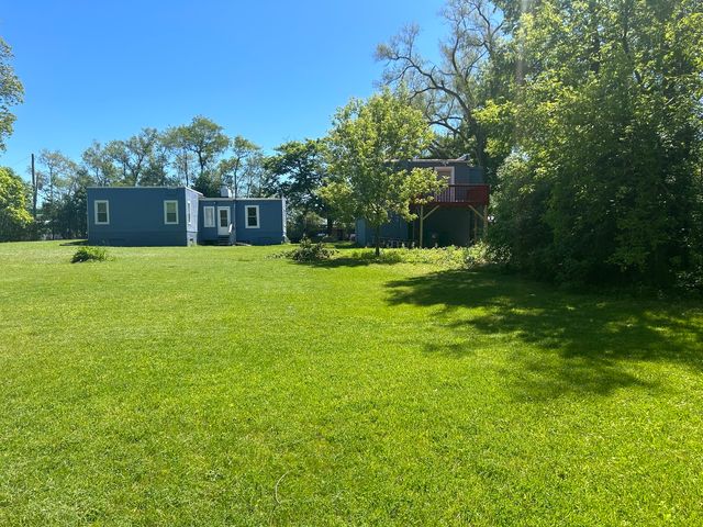 2110 Lewis Avenue, Zion, IL 60099