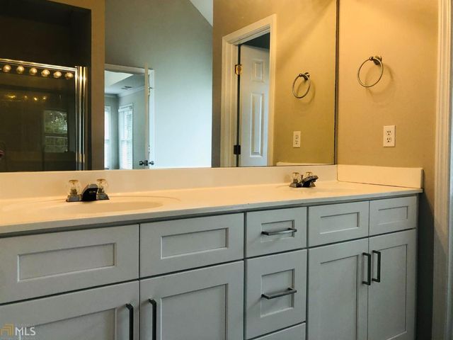 4450 Lockett Trace, Acworth, GA 30101