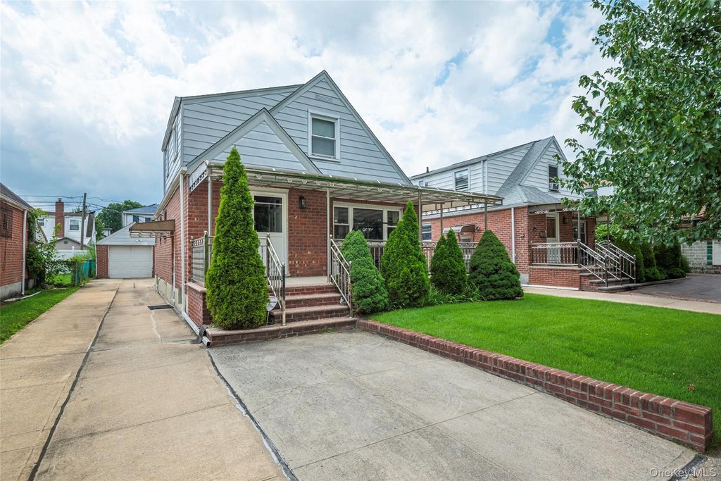 82-56 250th Street, Bellerose, NY 11426 — photo 2