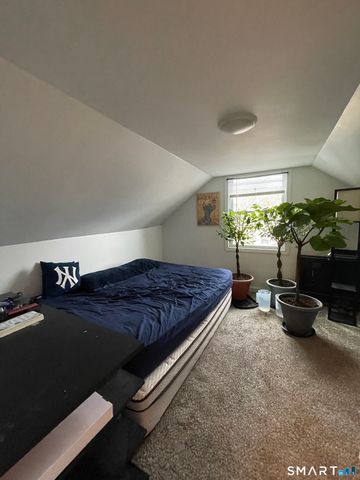 199 Glen Hills Road, Meriden, CT 06451