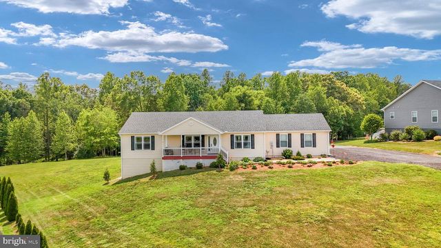 160 LANCASTER CT, Louisa, VA 23093